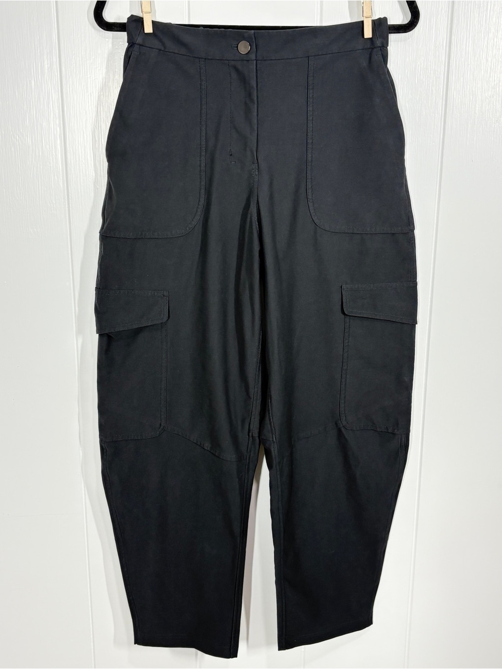 Lululemon Light Utilitech Cargo Pocket High-Rise Pant Women Size 27 Black LW5ENB